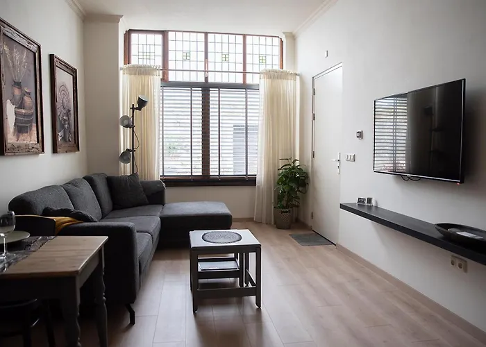 Aan De Geul アパート