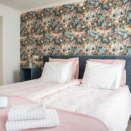 Aan De Geul Apartment