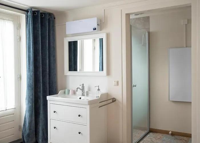 Aan De Geul Апартаменты