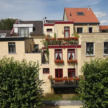 Aan De Geul